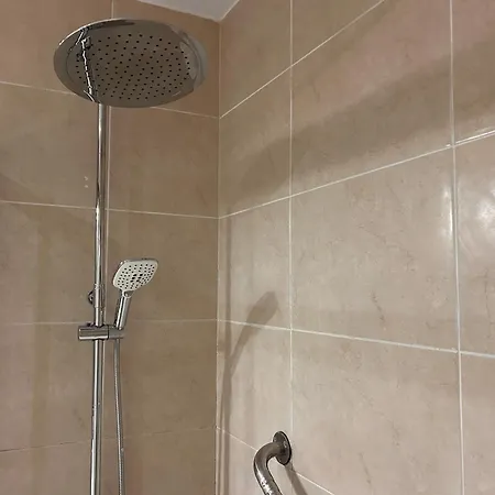 Boliches, Modernos Aptos 1 Y 2 Fantastica Ubicacion *