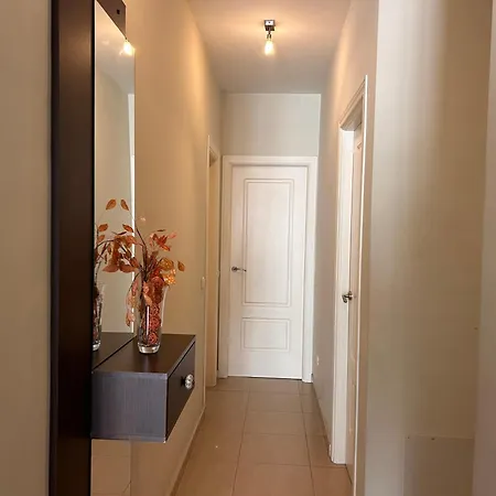 Boliches, Modernos Aptos 1 Y 2 Fantastica Ubicacion フエンヒロラ