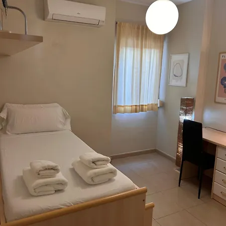 Boliches, Modernos Aptos 1 Y 2 Fantastica Ubicacion * フエンヒロラ